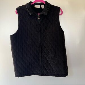 Black vest with zipper
